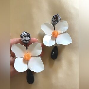 bohemian white drop earrings A515